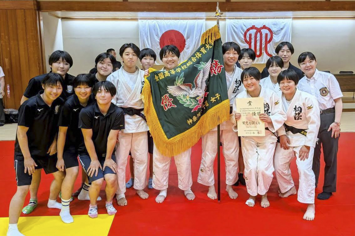団体柔道女子部チーム写真