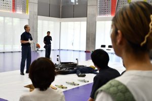警察官・消防官コース専門基礎演習Ⅰの学生が『第２回防災ボランティアセミナー～能登半島の震災から学ぶ～』をテーマとした桐蔭学園トランジションセンター主催の講座に参加しました。