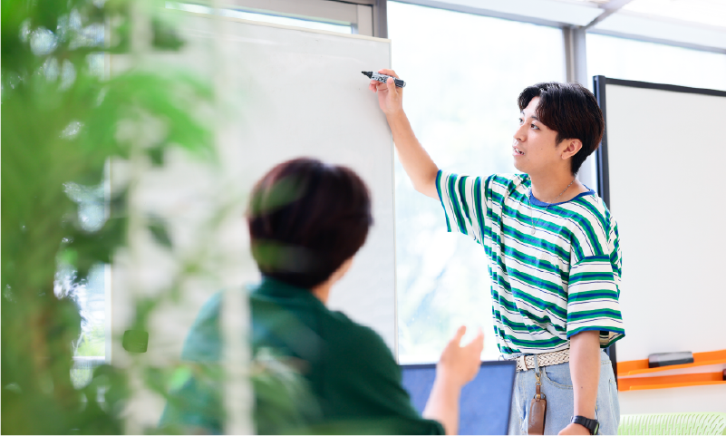 実在のプロジェクトで実社会を経験