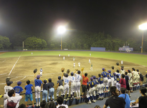 本学硬式野球部とハワイ大学生選抜 アイランドムーバーズの試合の様子３