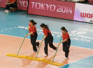 「FIVB女子バレーボールワールドグランプリ2014ファイナル東京大会」での活動の様子１