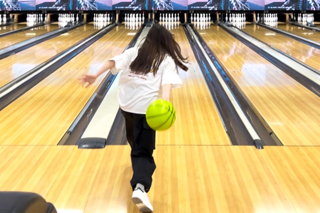 ボウリングサークル