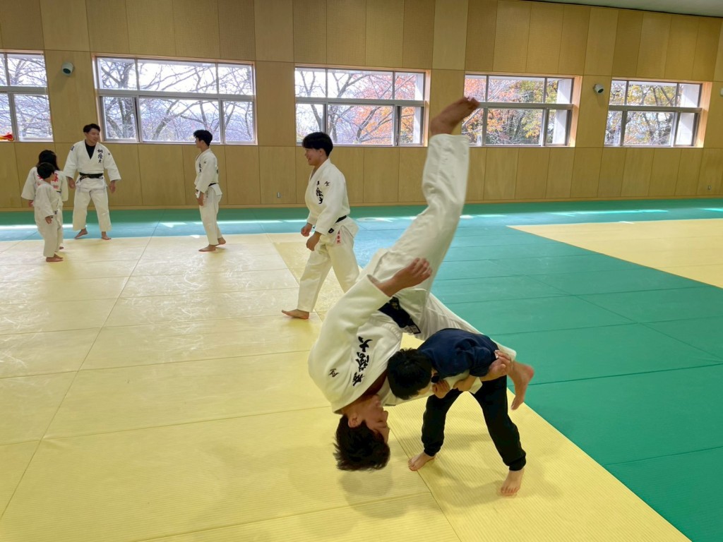 「桐蔭スポーツチャレンジ・セレクト2025 第6回柔道教室」を開催しました