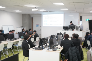 4年生の卒業研究発表会を開催