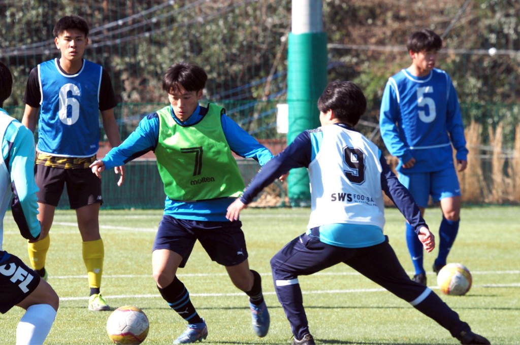 サッカー
