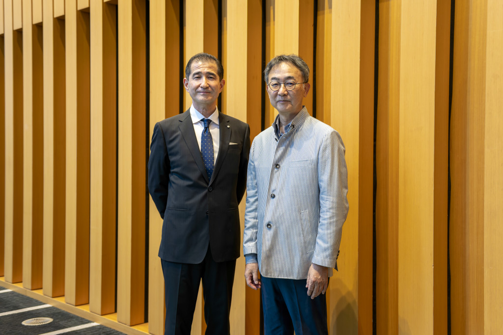 池井戸潤氏と日隈広至特任教授
